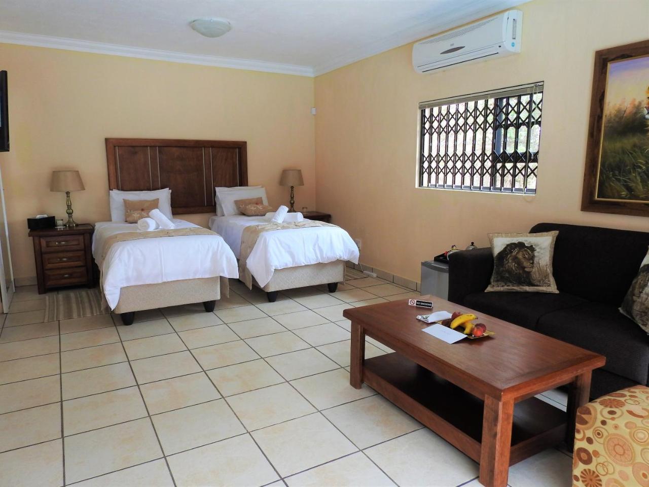 Ubuntu Bed&Breakfast Marloth Park Bagian luar foto