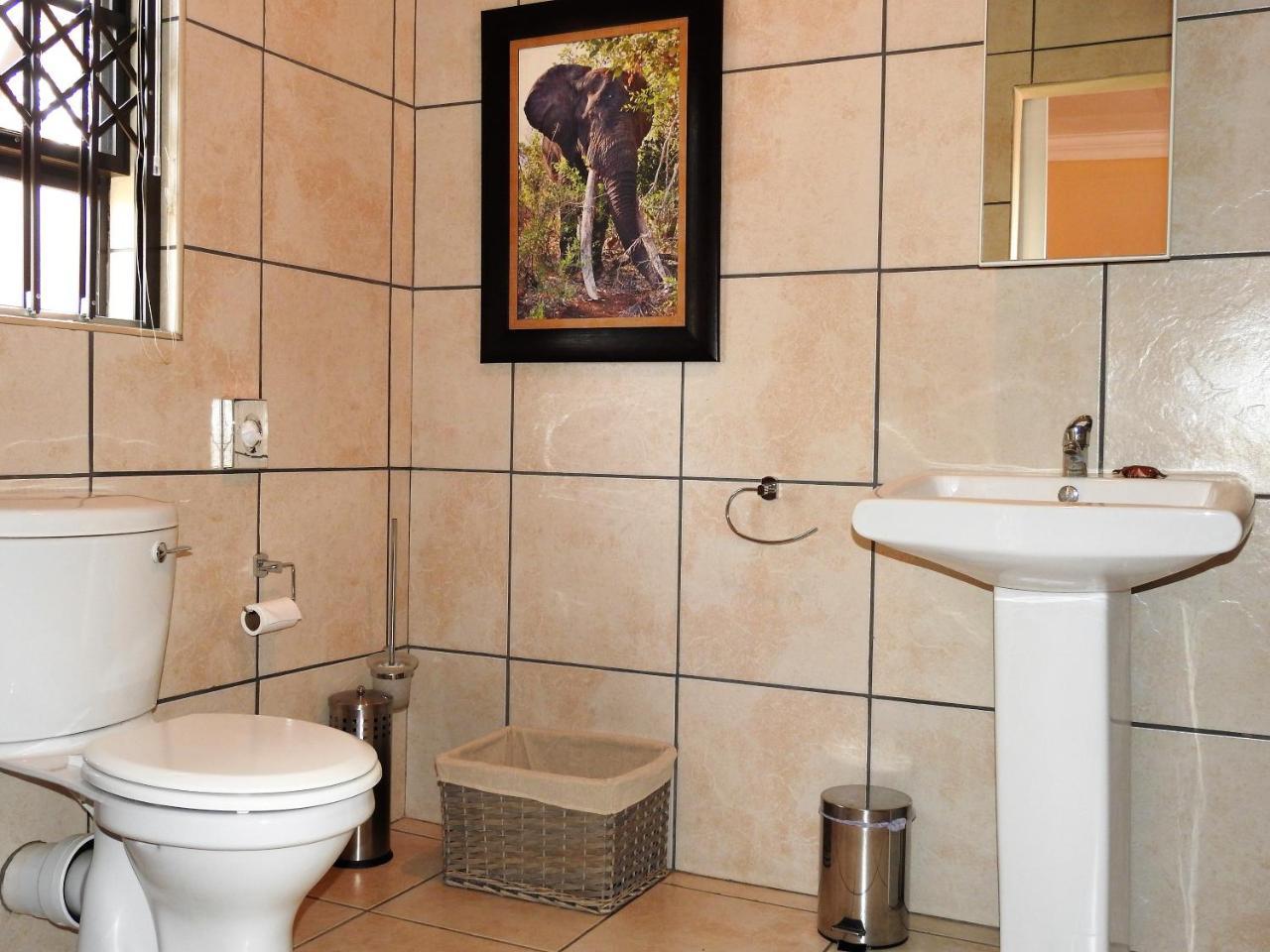 Ubuntu Bed&Breakfast Marloth Park Bagian luar foto