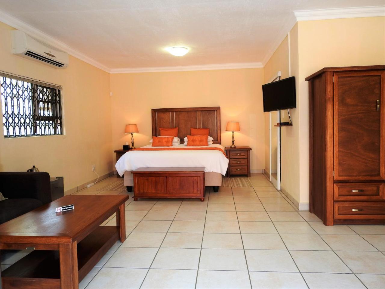 Ubuntu Bed&Breakfast Marloth Park Bagian luar foto
