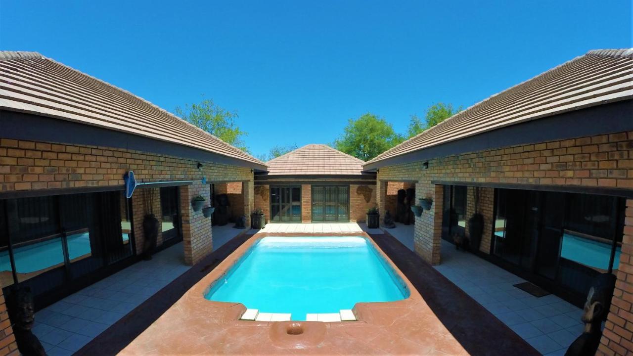Ubuntu Bed&Breakfast Marloth Park Bagian luar foto